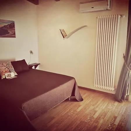 Tripoli 4*